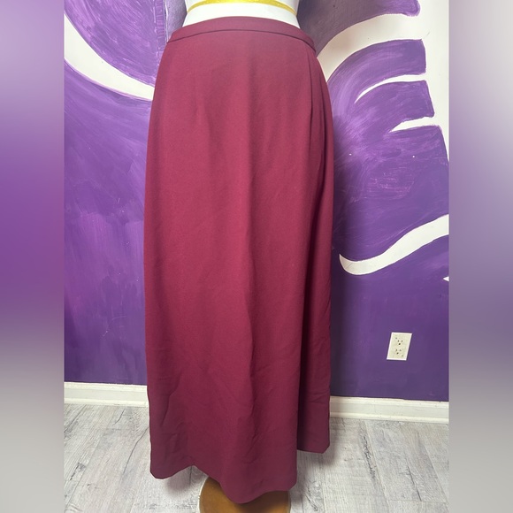 Adrianna Papéll Burgundy set with Beaded Top Sz 10 Preowned - Picture 7 of 16